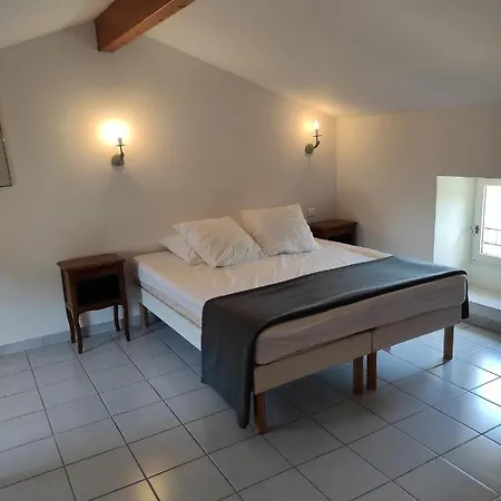 Hotel Logis Restaurant La Bastide Du Vébron